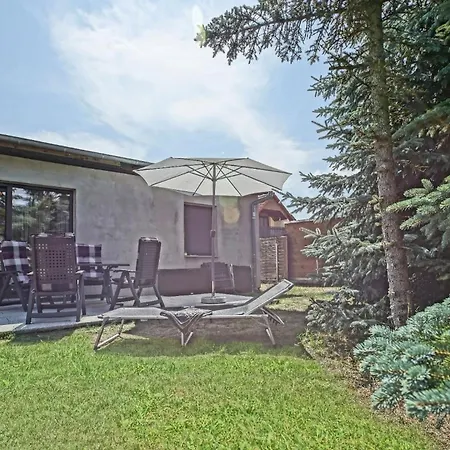 Nebengebaeude In Mit Terrasse, Garten Und Grill *